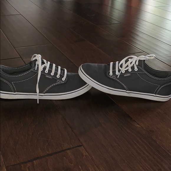 Vans - Picture 7 of 7